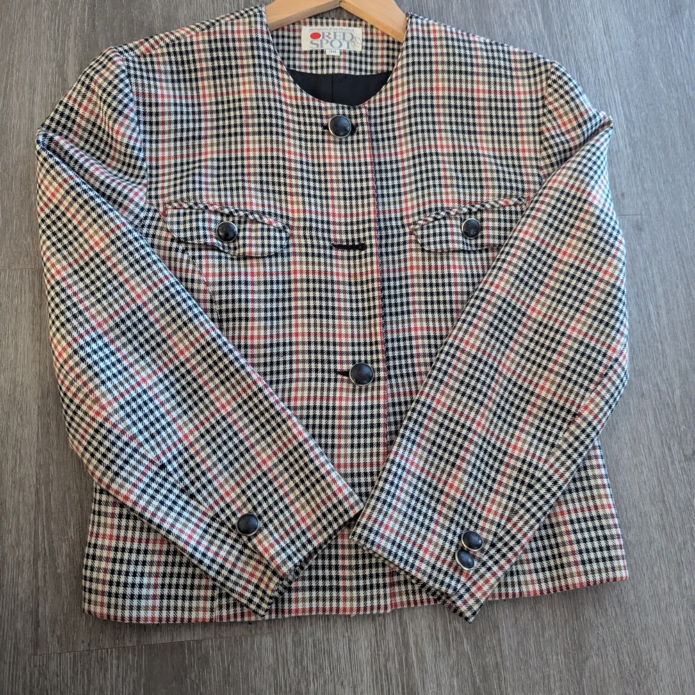 Plaid Button-Up Jacket - Picture 5 of 6